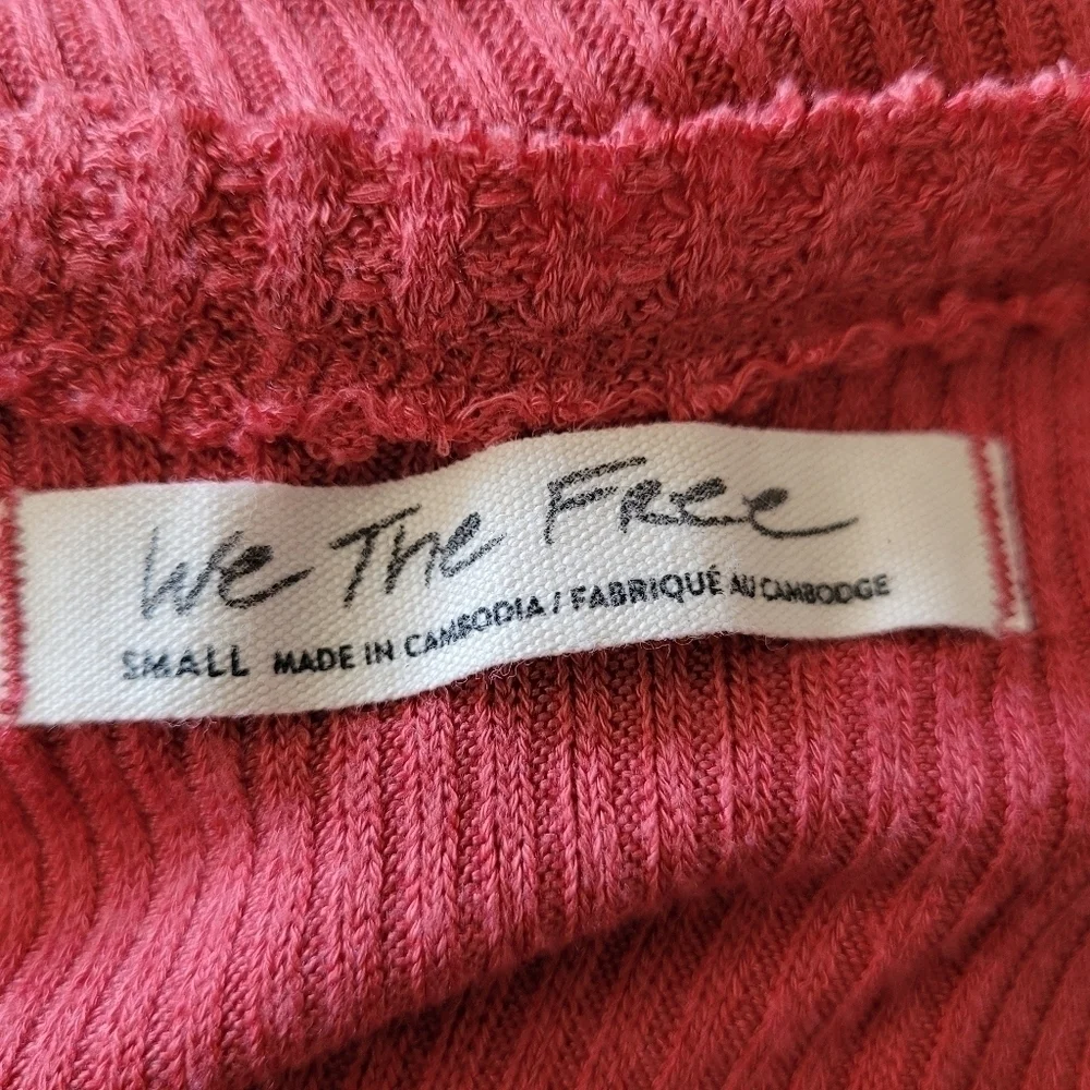 Free People We The Free Salmon Colored Knit Tank Top Size S